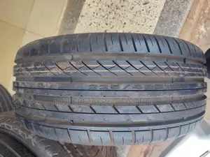 225/40r18 Tires