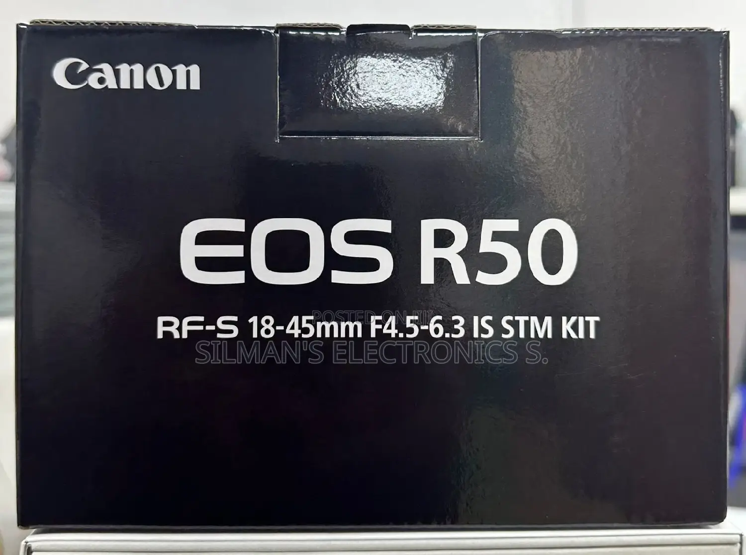 CANON EOS R50 + 18-45mm Lens