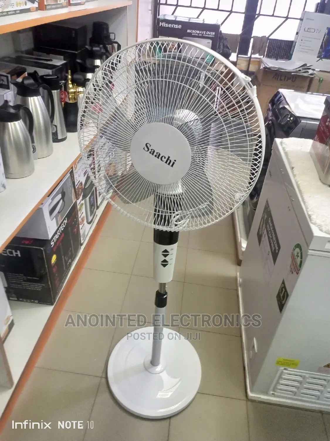 Sachi Stand Fans With a Remote