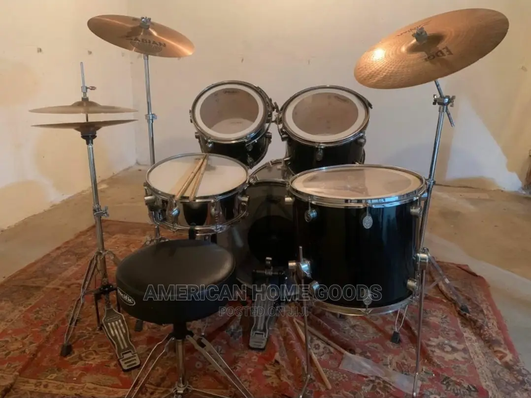 Pacific 5 Piece Drum Set With Cymbals Included