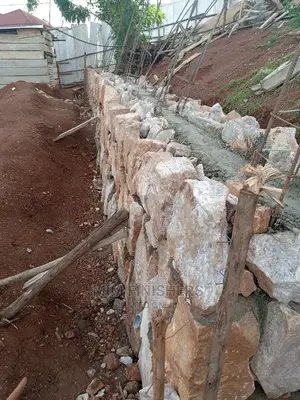 Retaining Wall Building