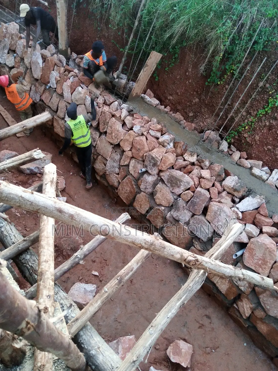 Retaining Wall Building