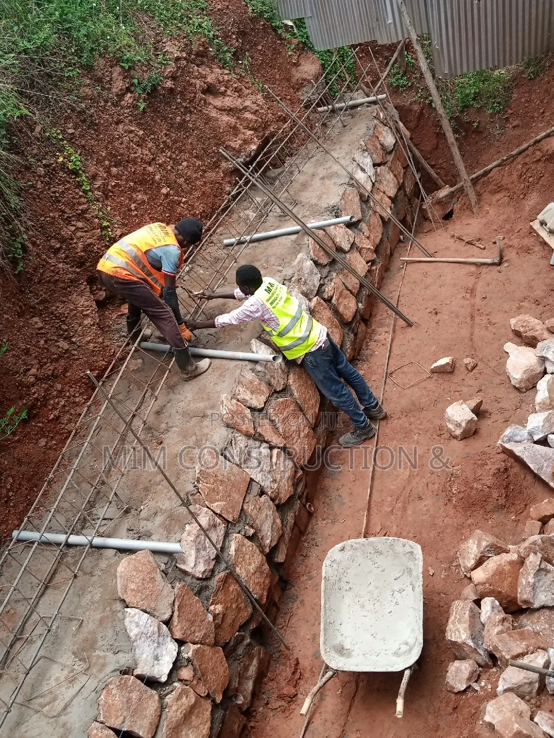 Retaining Wall Building