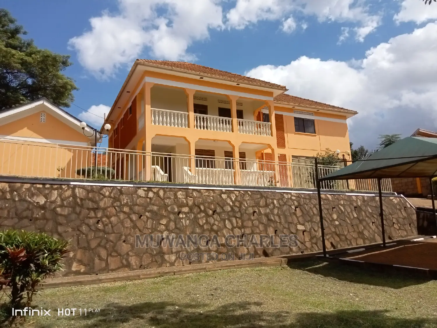 5bdrm Duplex in Fs Properties Ltd, Central Division for Rent