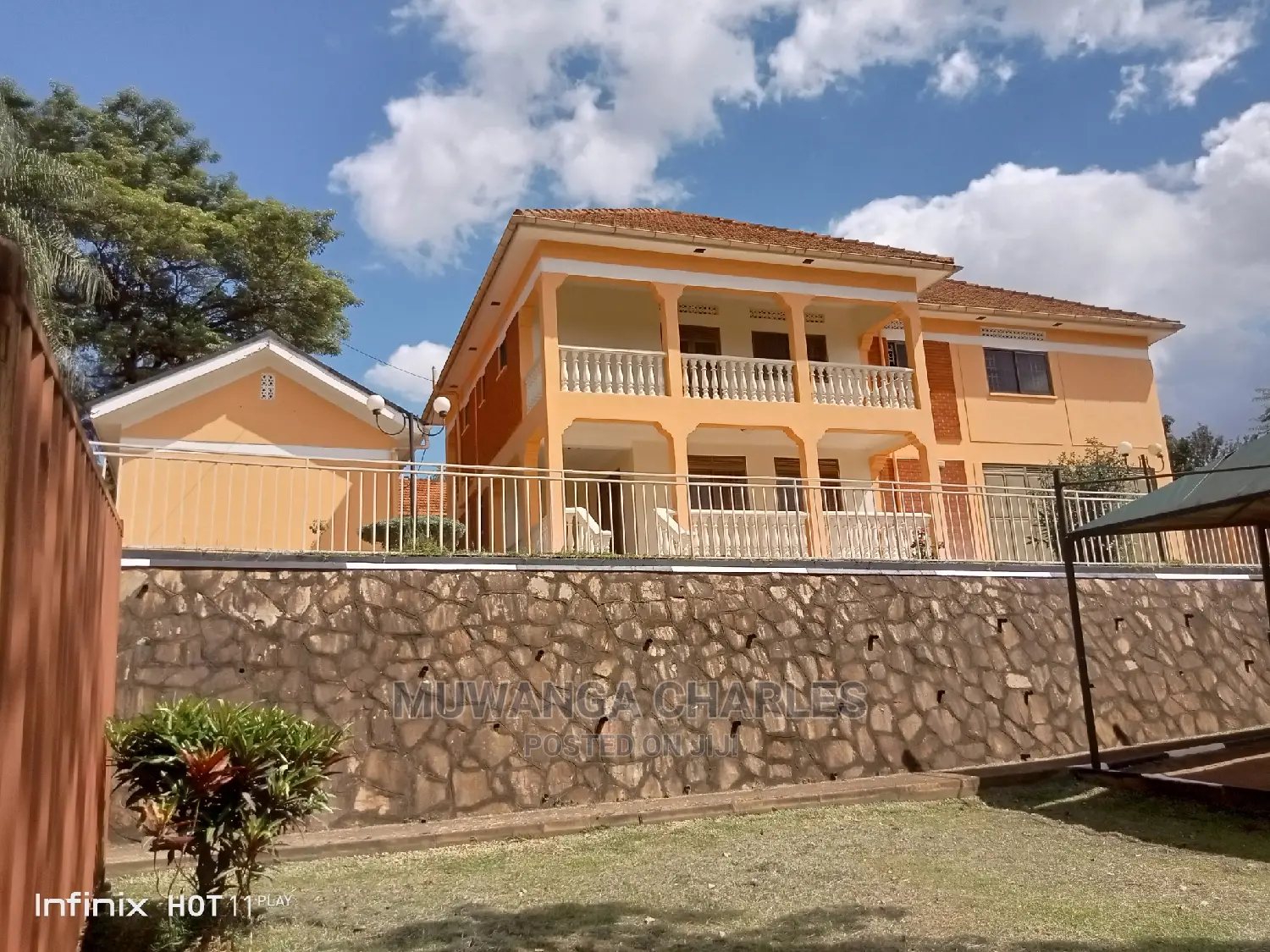 5bdrm Duplex in Fs Properties Ltd, Central Division for Rent