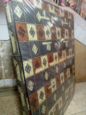 Mattress 6x6x6inches.( Black)