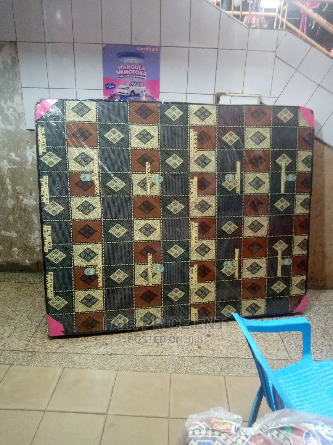 Mattress by Eurofoam 4x6x6inches Sealed.( Orange)