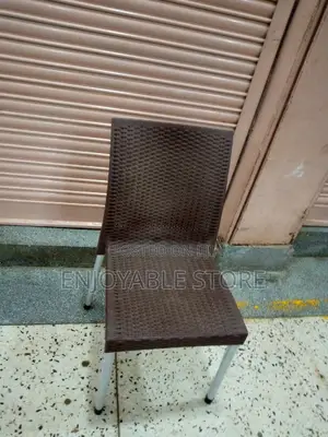 Photo - Plastic Chairs(Executive)