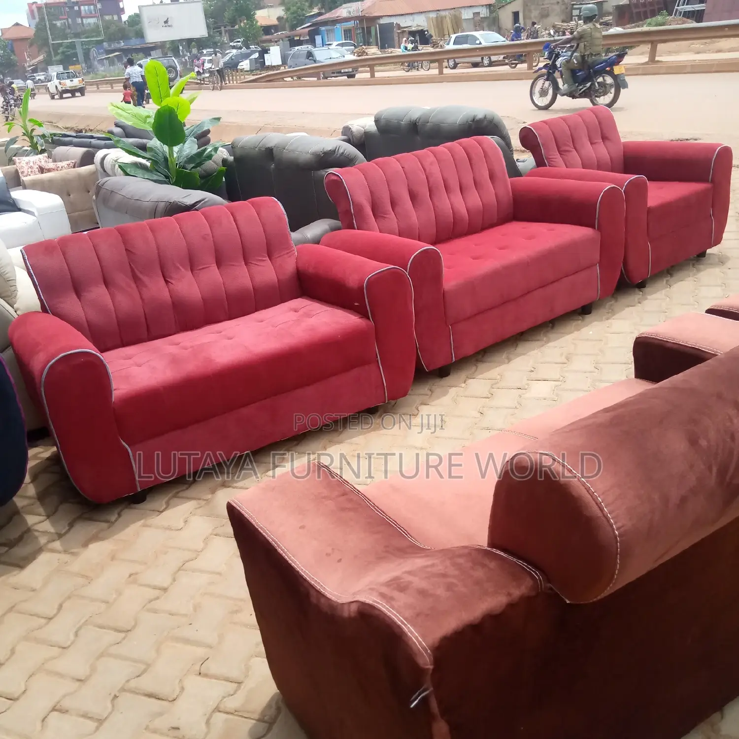 Sofas for Sale in Good Materials