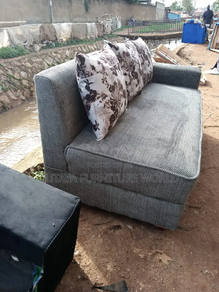 Sofa for Sale in Good Materials and Price