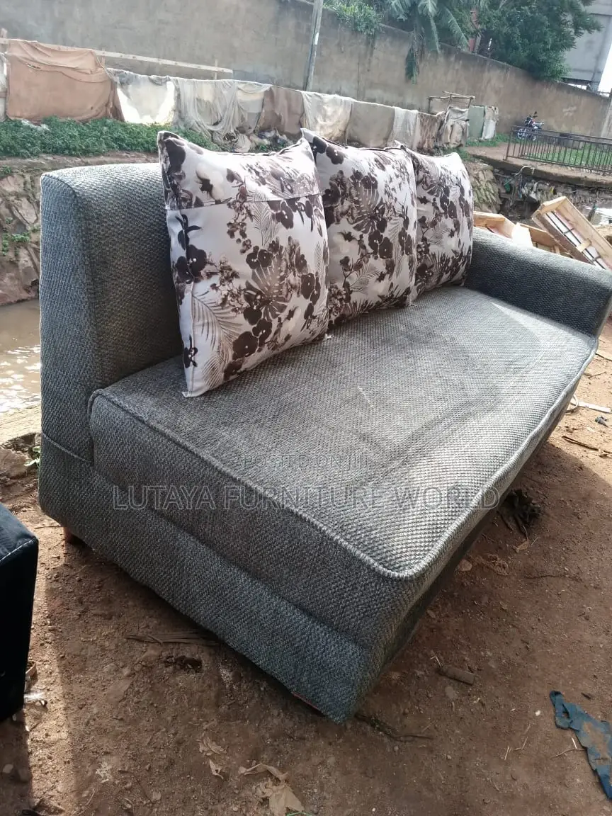 Sofa for Sale in Good Materials and Price