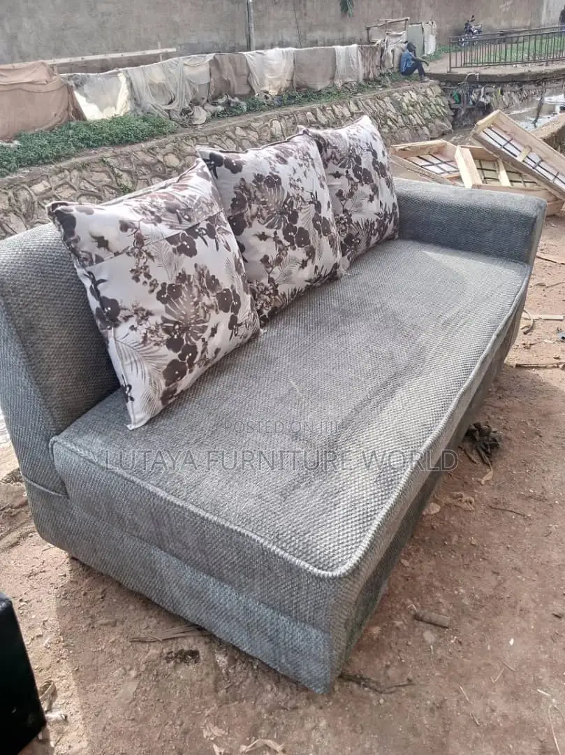 Sofa for Sale in Good Materials and Price