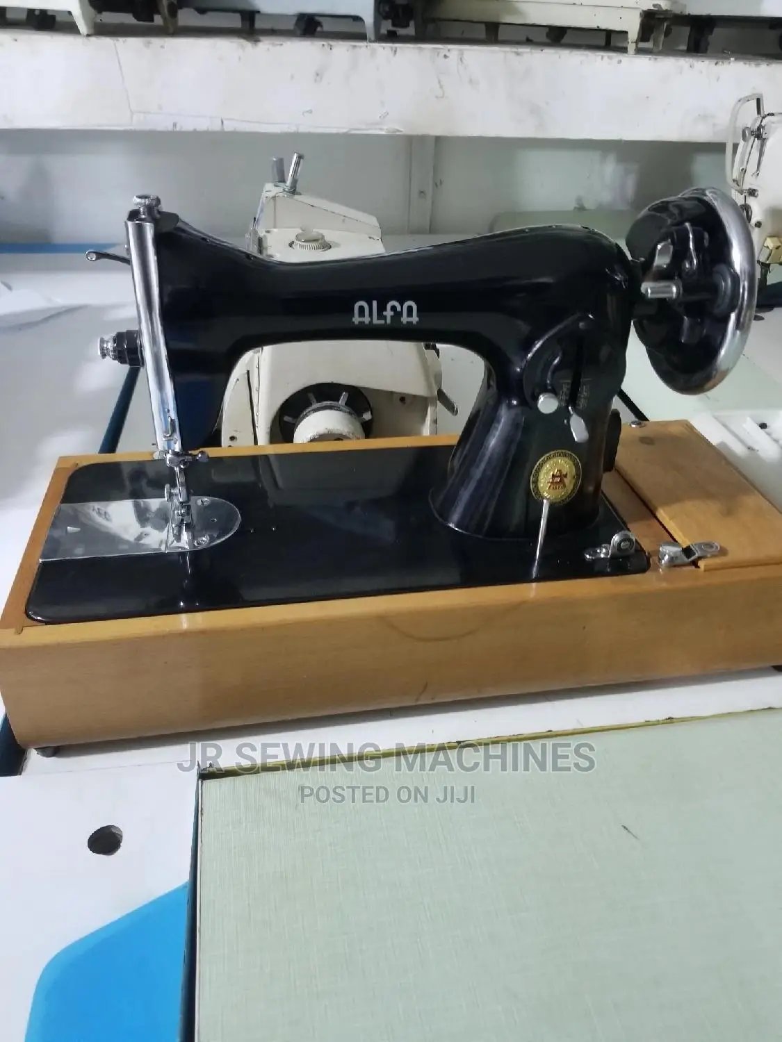 Original Japan Sewing Machine