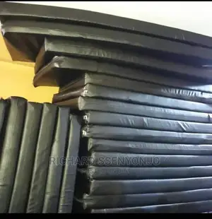 3x4 and Mackintosh Mattress.