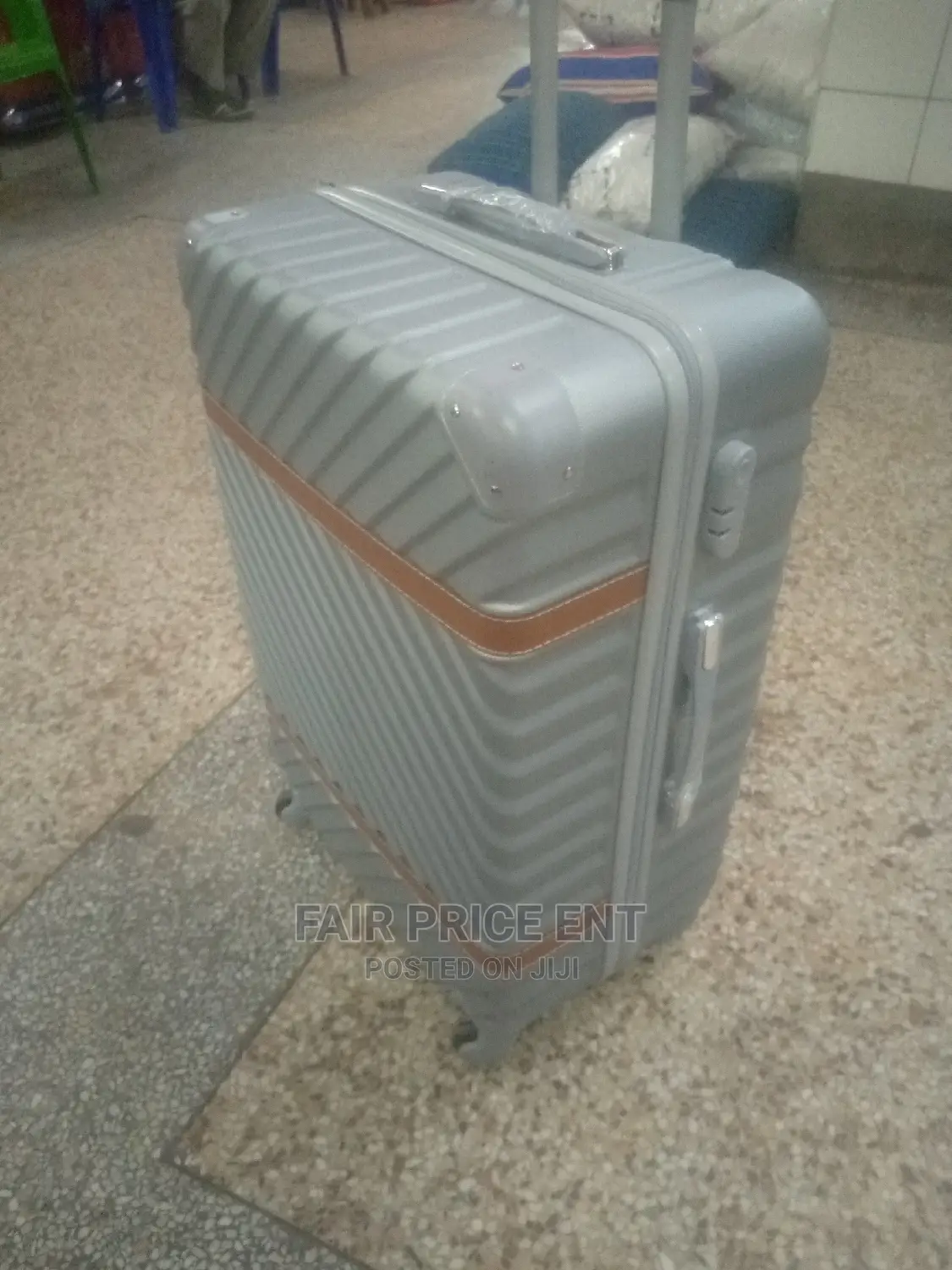 Plastic Suitcases Large ( Gray)