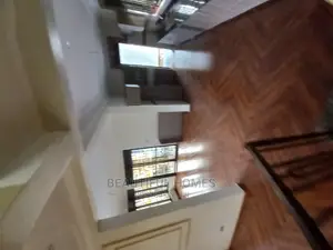 Furnished 5bdrm Duplex in Kyanja, Central Division for Sale