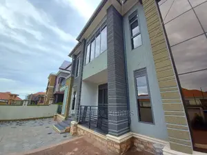 Furnished 5bdrm Duplex in Kyanja Organised, Central Division for Sale