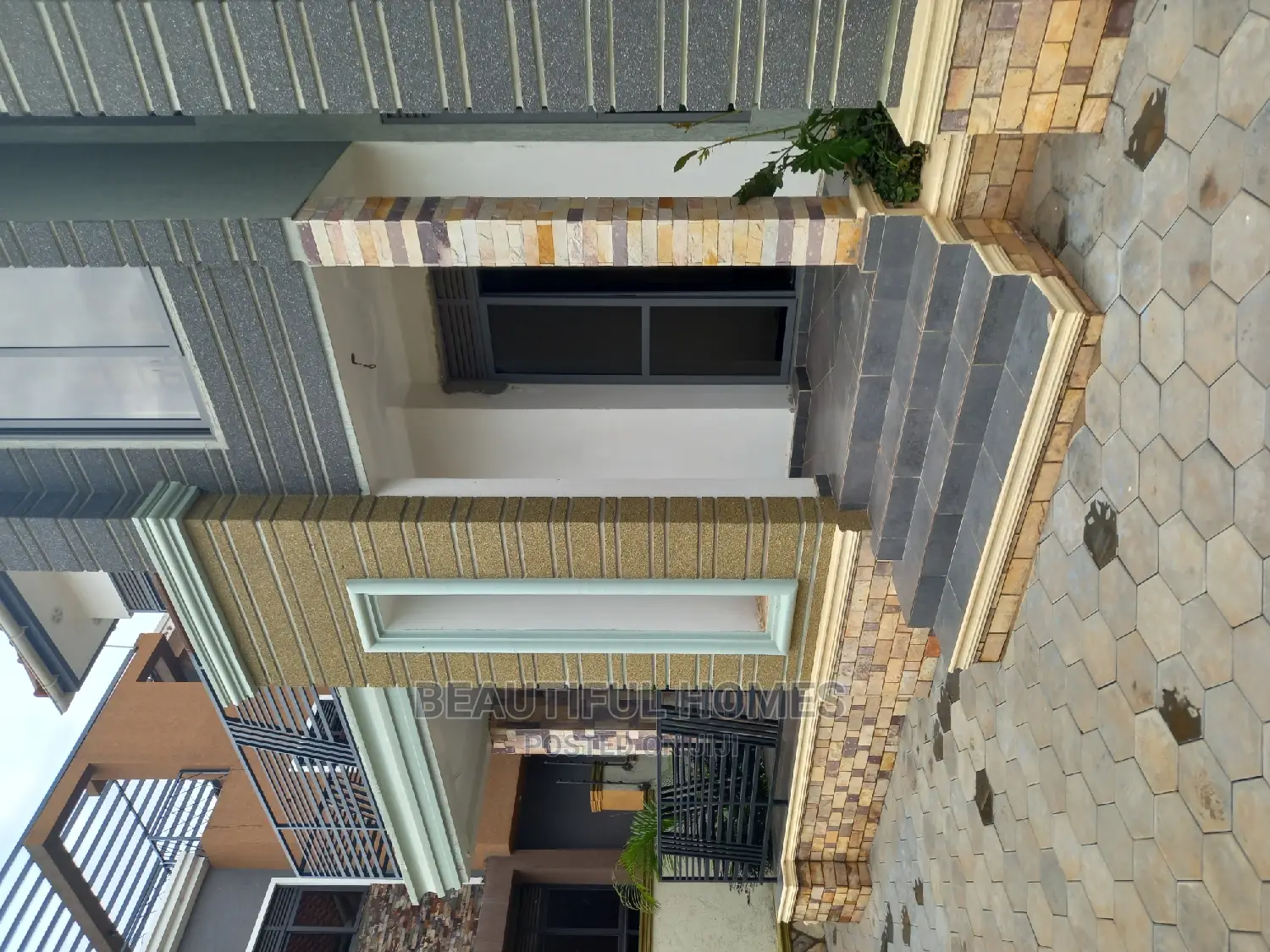 Furnished 5bdrm House in Kyanja, Central Division for Sale