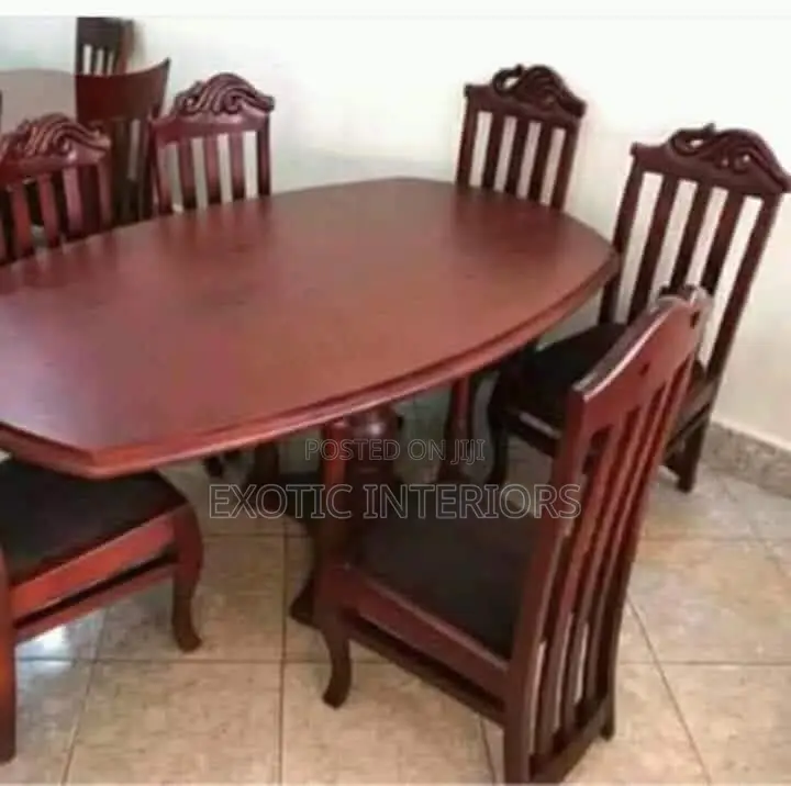 Dinning of 6 Seater Call