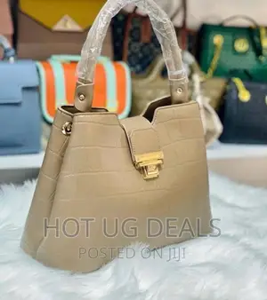 Ladies Designer Handbags- Cream