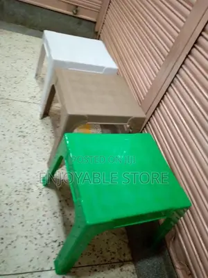 Plastic Tables(Medium)