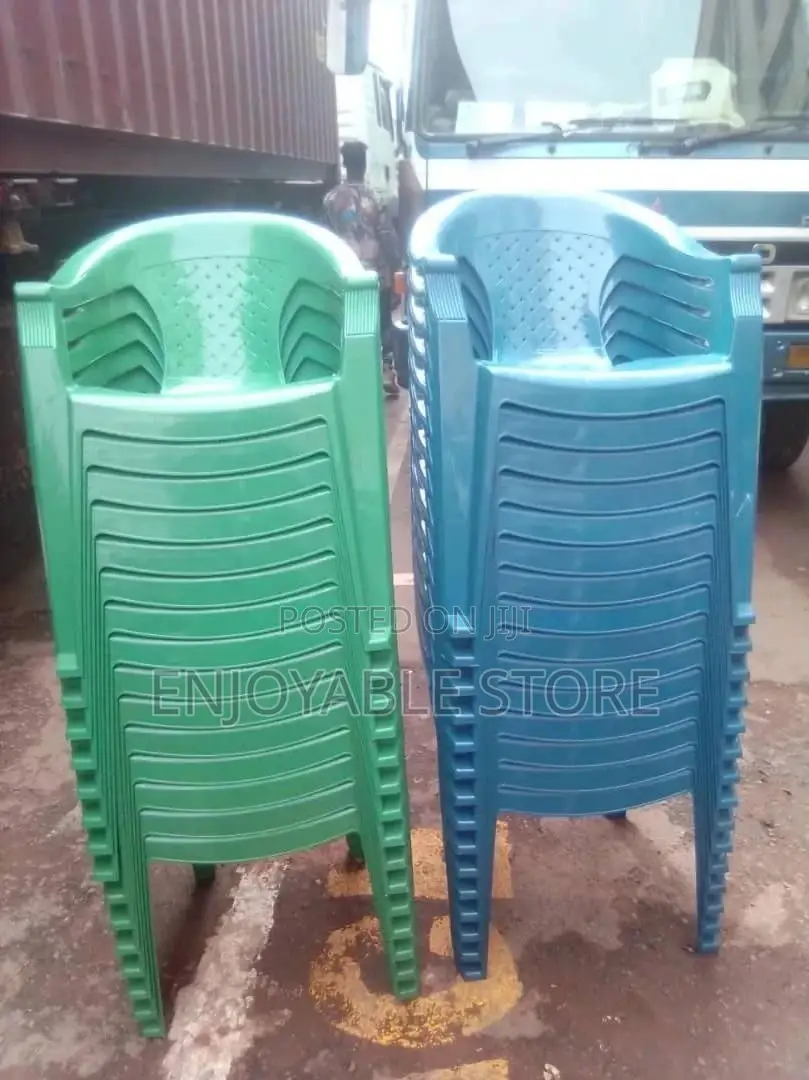 Plastic Chairs(Armrest)
