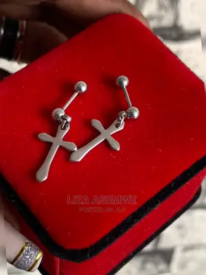 Screw Pins Available With a Cross
