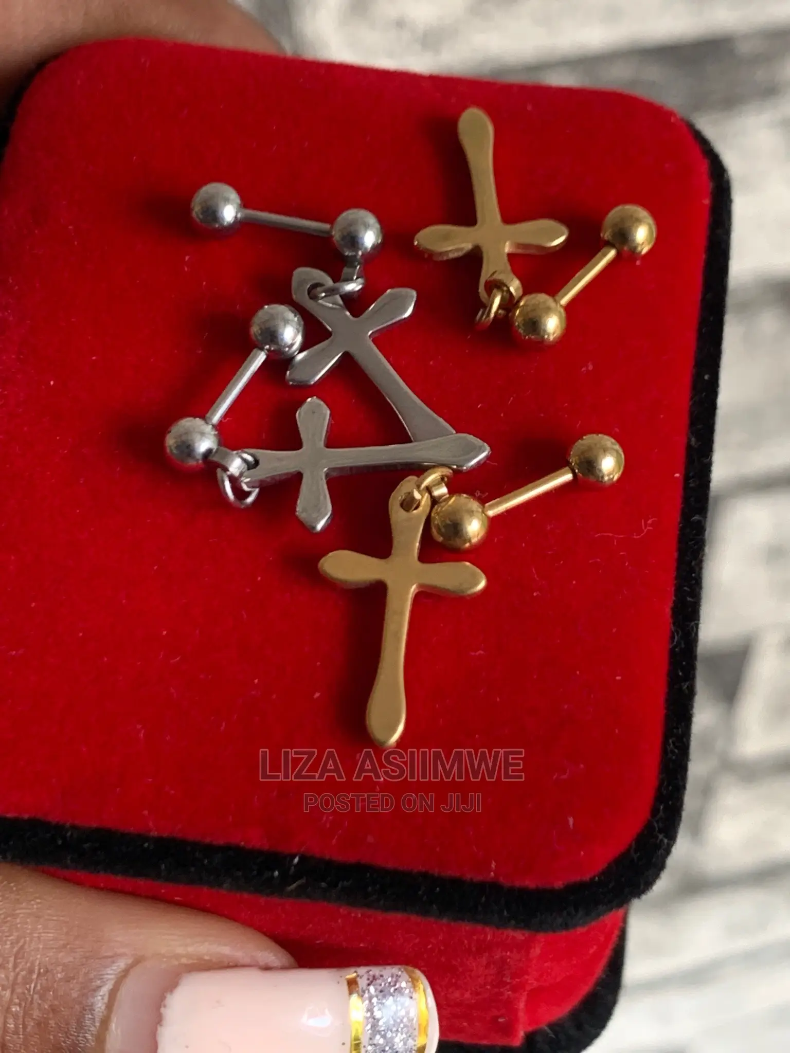 Screw Earpins Available With a Cross