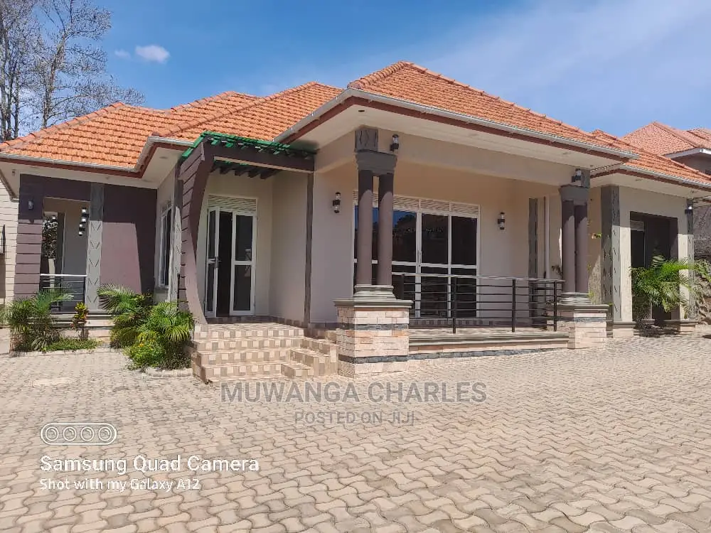 3bdrm Bungalow in Fs Properties Ltd, Central Division for Sale