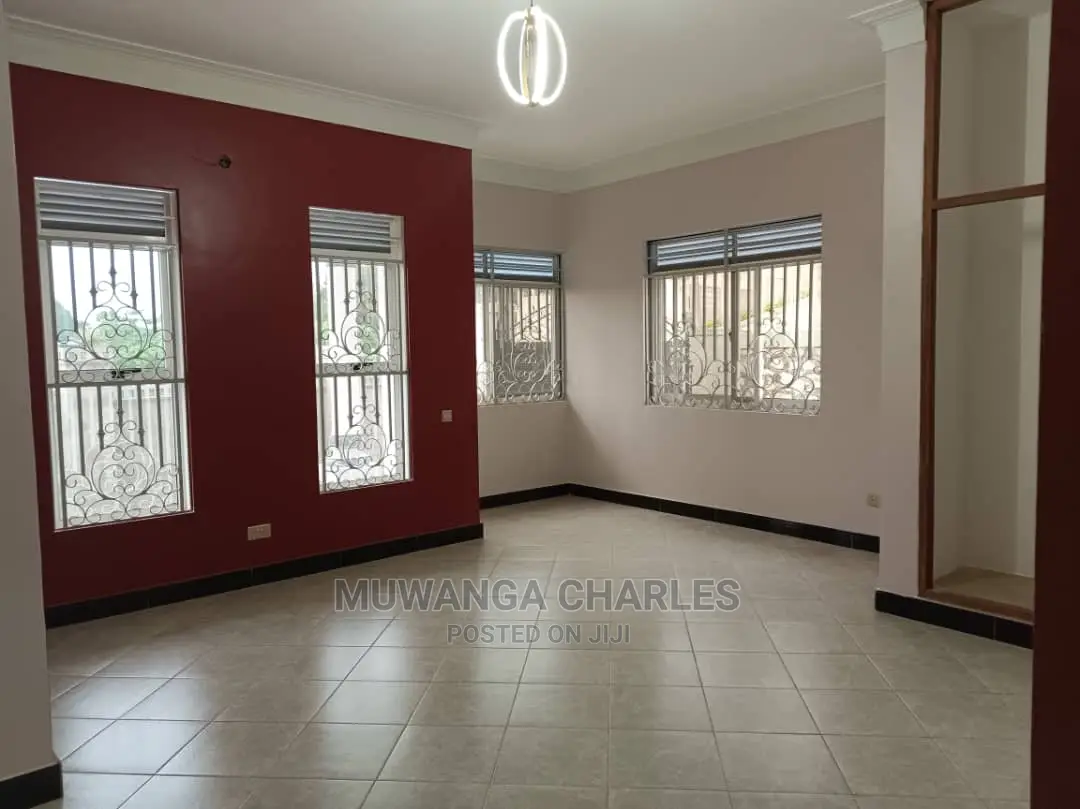 3bdrm Bungalow in Fs Properties Ltd, Central Division for Sale
