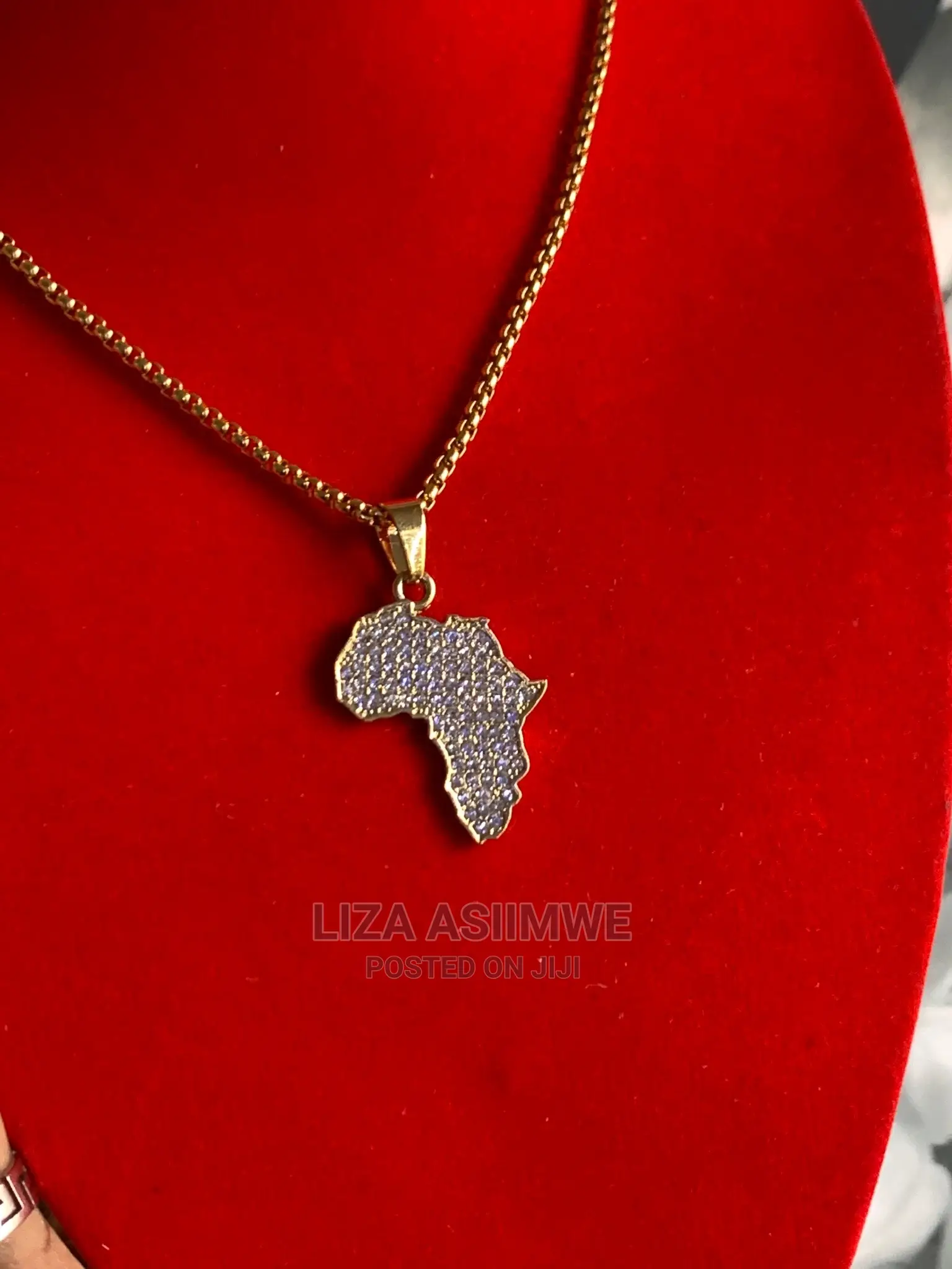 Simple Men’S Necklaces Available With an African Pendant