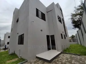 5bedrooms Townhouse for Sale in Mbuya