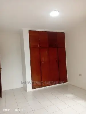 5bdrm Duplex in Fs Properties Ltd, Central Division for Rent