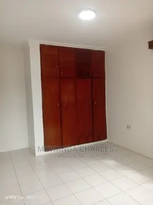 5bdrm Duplex in Fs Properties Ltd, Central Division for Rent