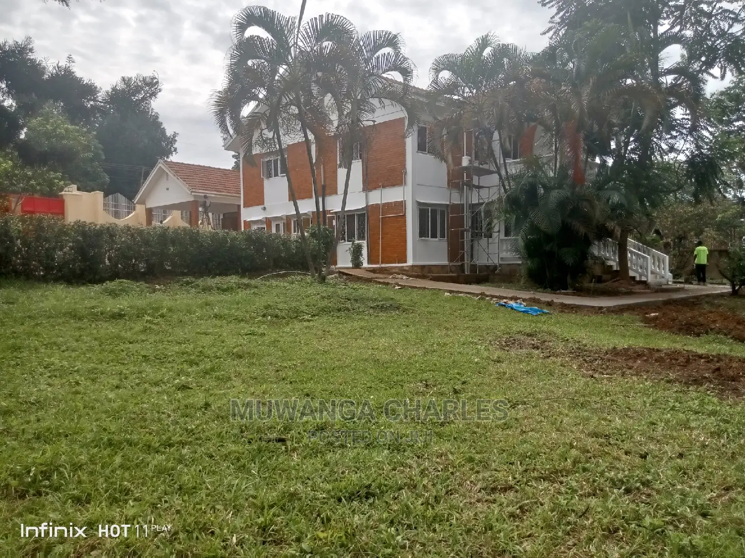 5bdrm Duplex in Fs Properties Ltd, Central Division for Rent