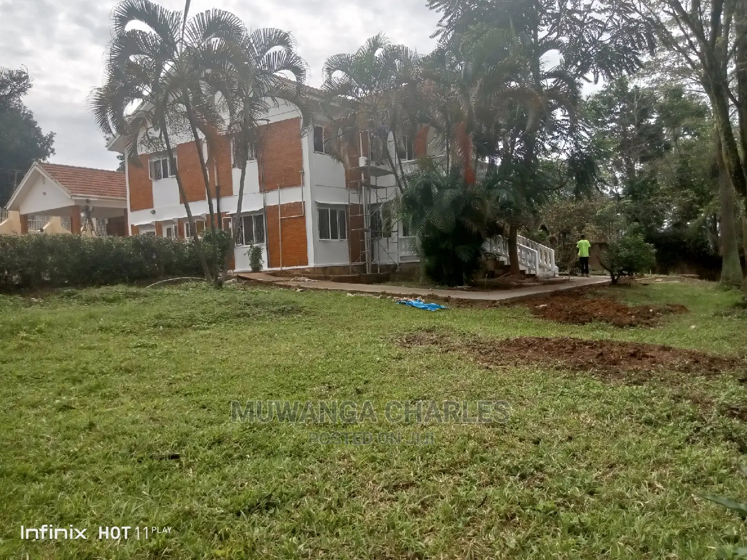5bdrm Duplex in Fs Properties Ltd, Central Division for Rent