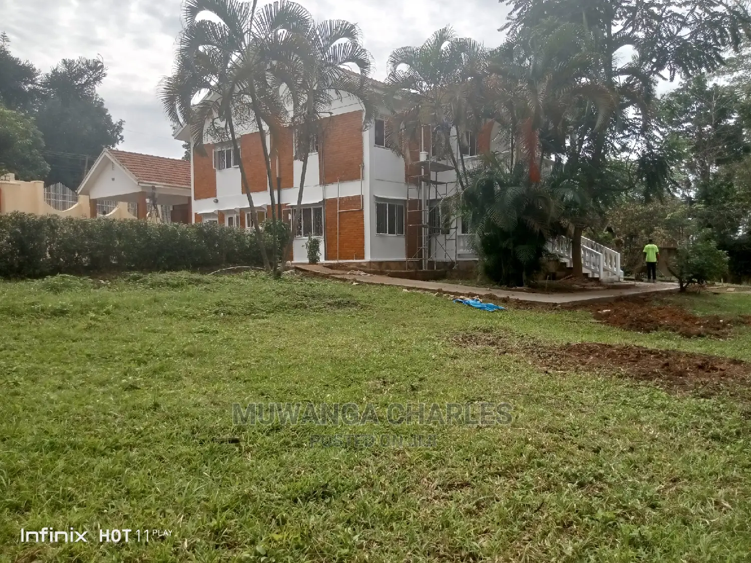 5bdrm Duplex in Fs Properties Ltd, Central Division for Rent
