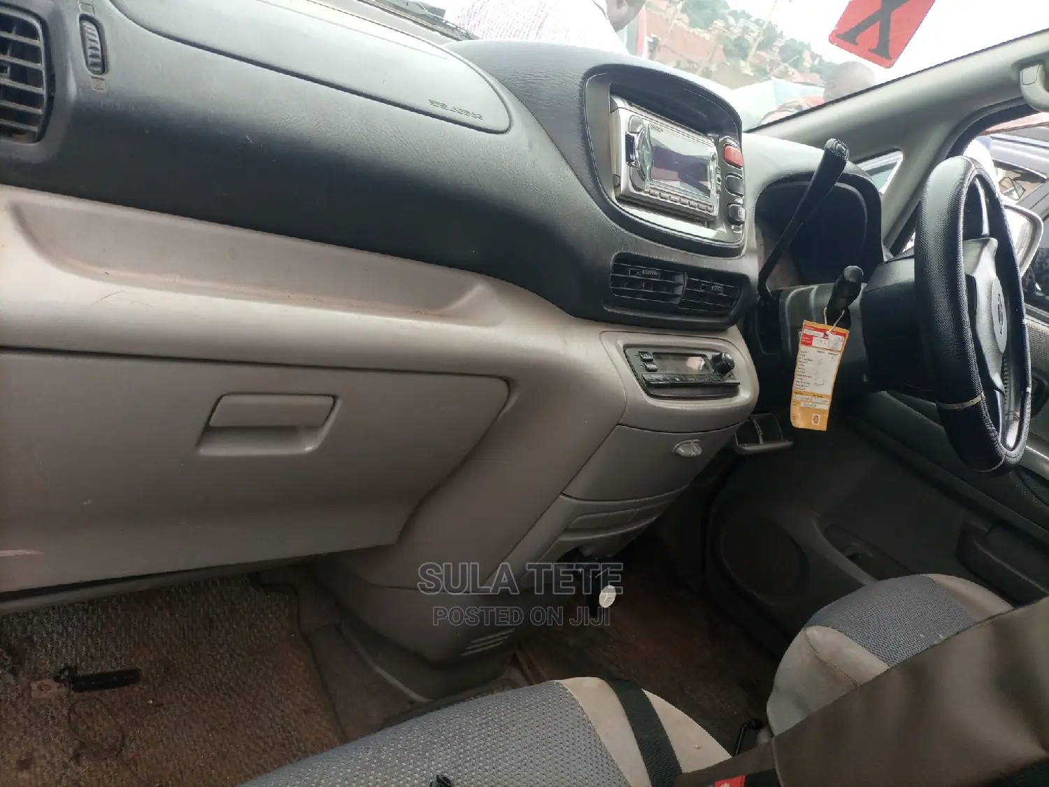 Nissan Serena 2001 Silver