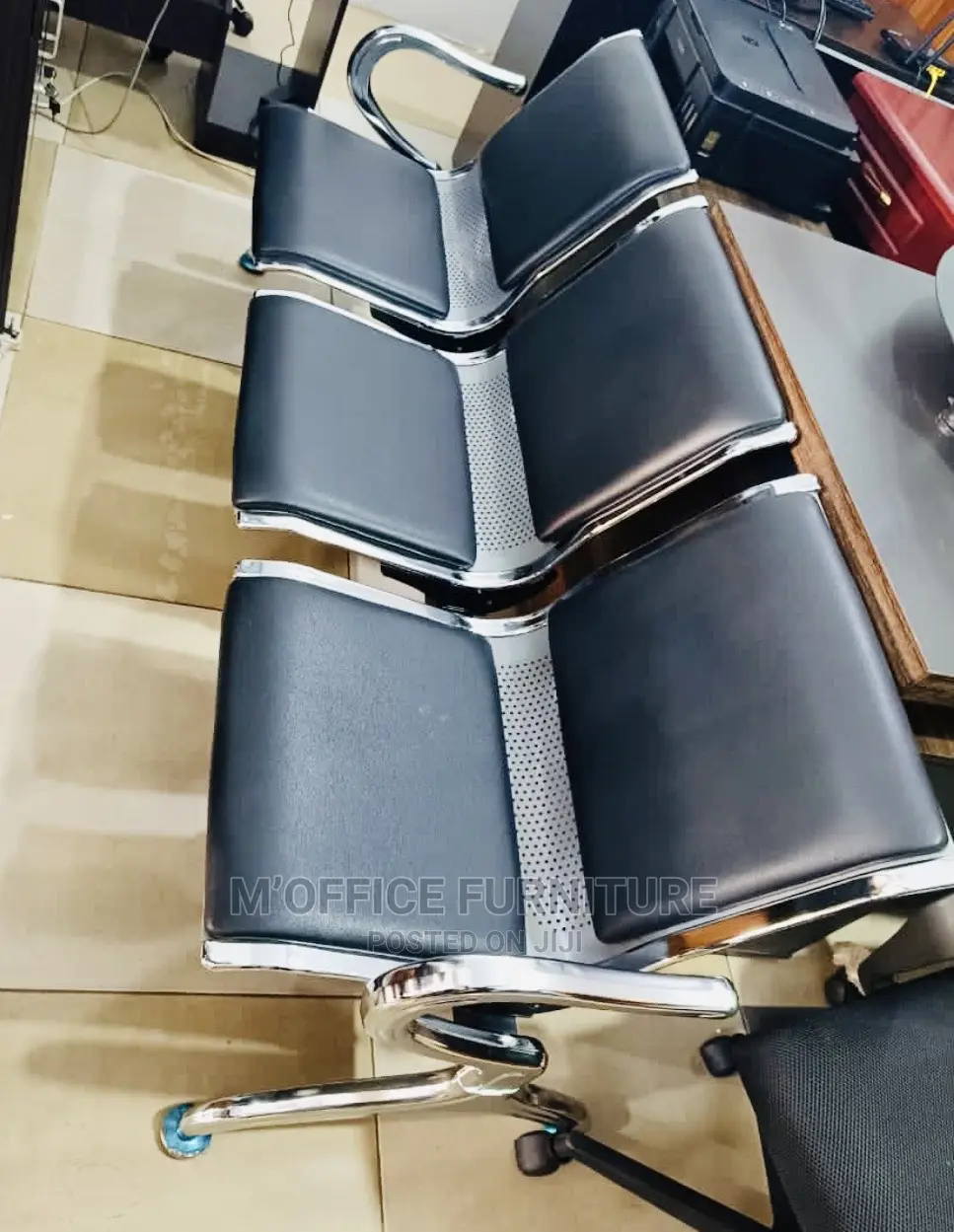 3-Seater Cushioned Metallic Waiting Chair