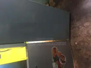 Fridge Mechanic Available