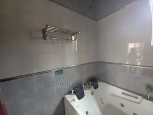 Furnished 5bdrm Duplex in Kyanja Upscale, Central Division for Sale