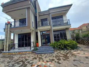 Furnished 5bdrm Duplex in Kyanja Upscale, Central Division for Sale