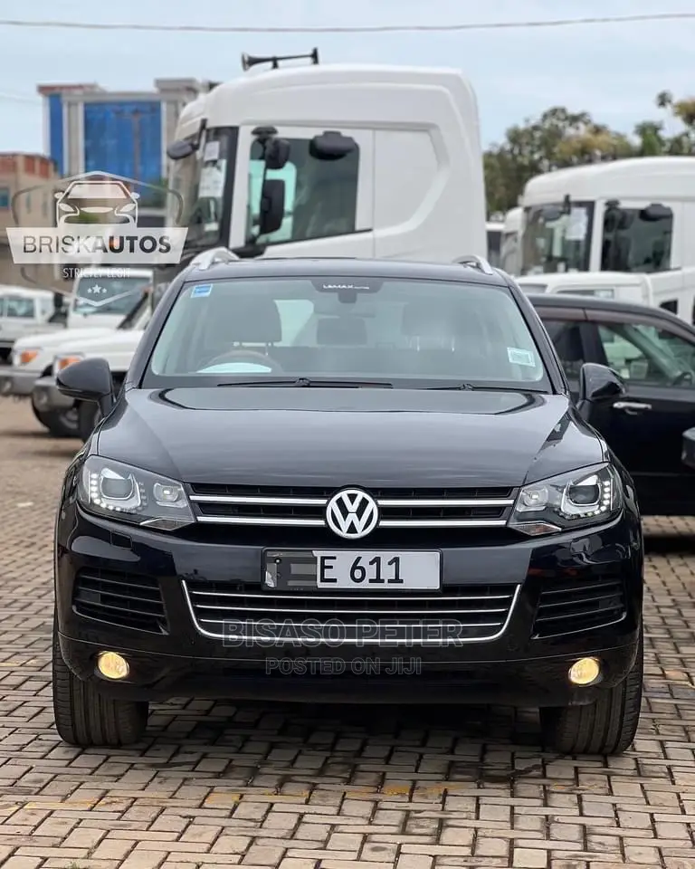 Volkswagen Touareg VR6 Executive 2011 Black