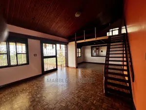 3bdrm Bungalow in Muyenga, Central Division for Sale