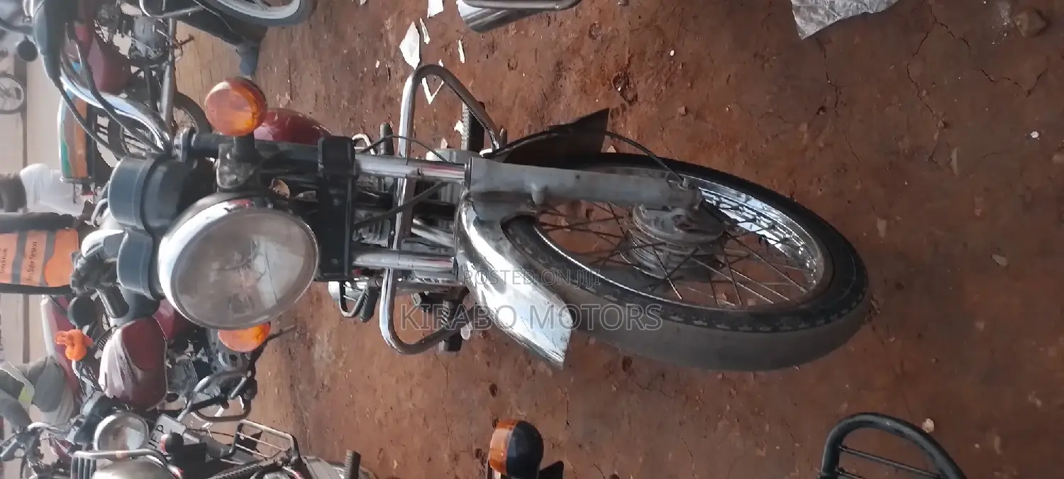 Bajaj RE 2017 Purple