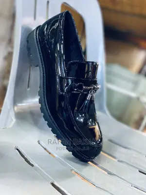 Men’S Classic Shinny Shoes