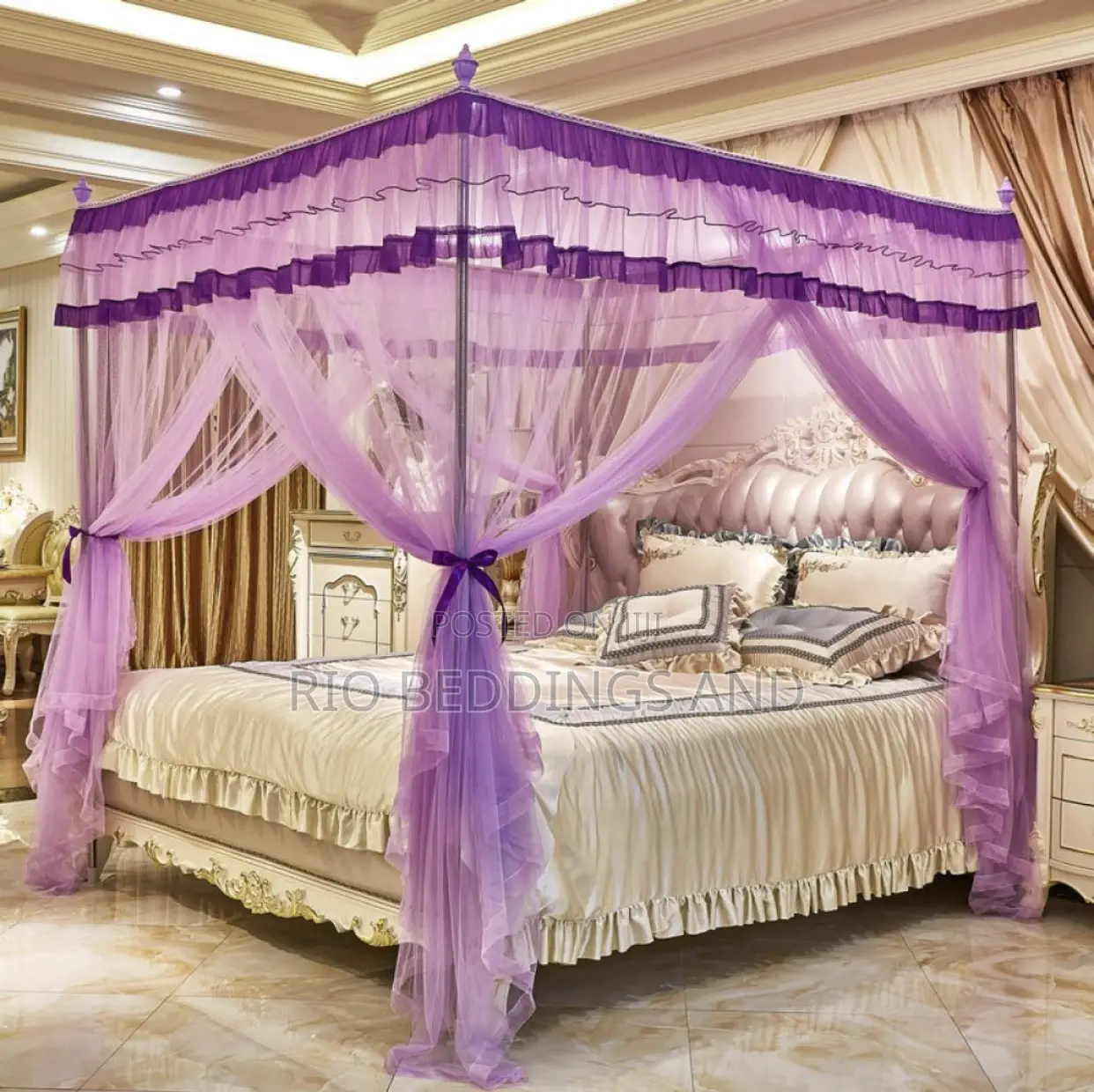 Four Stands Square Mosquito Net