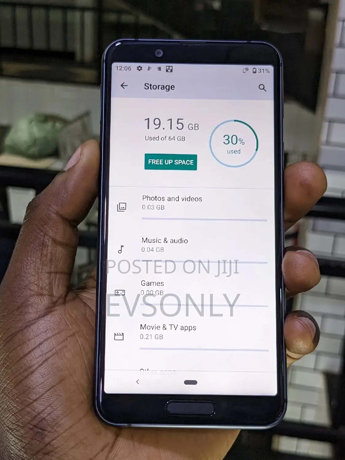 Sharp Aquos Sense 3 SHV45 64 GB Black