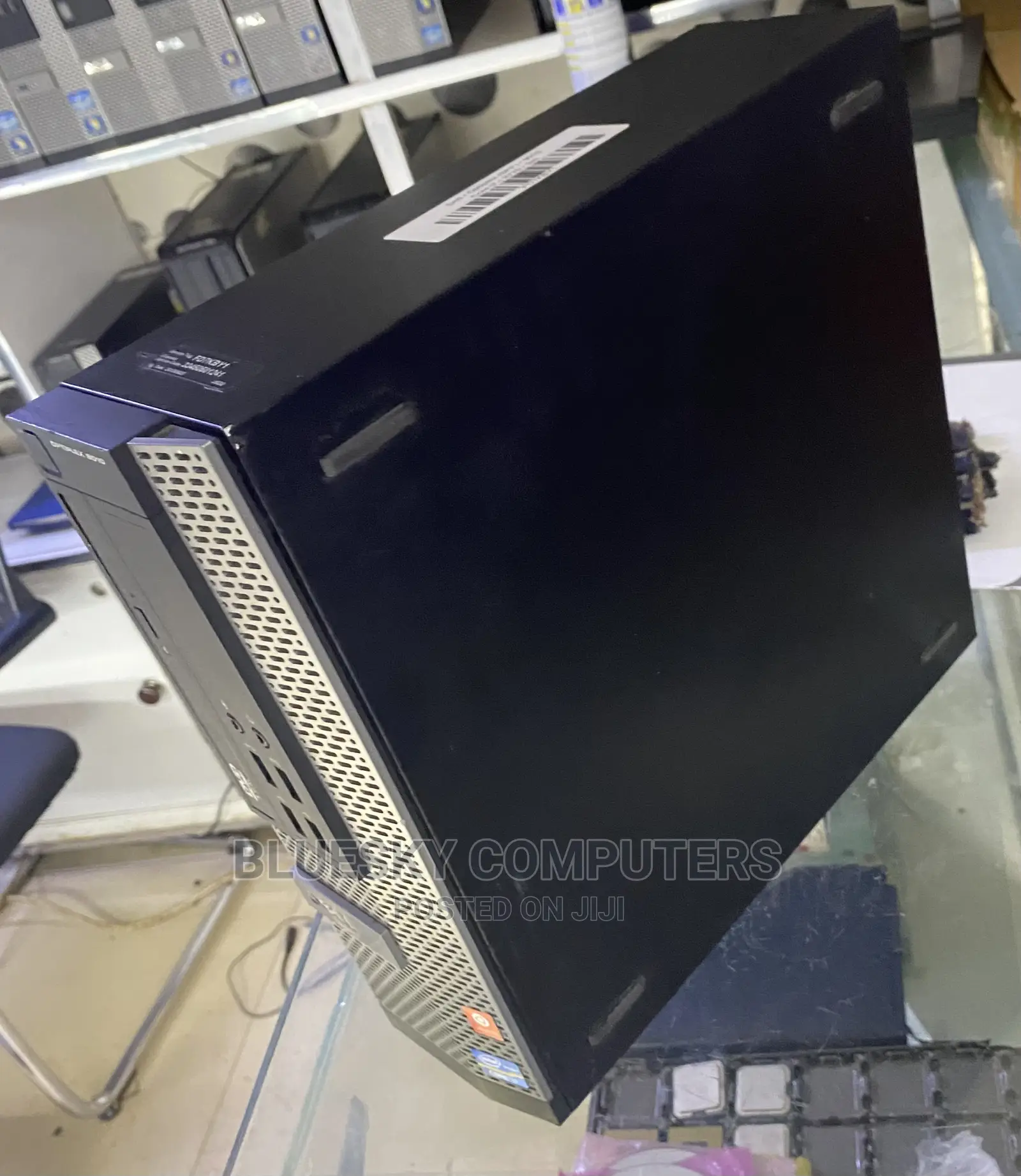 Desktop Computer Dell OptiPlex 390 4GB Intel Core I5 HDD 250GB