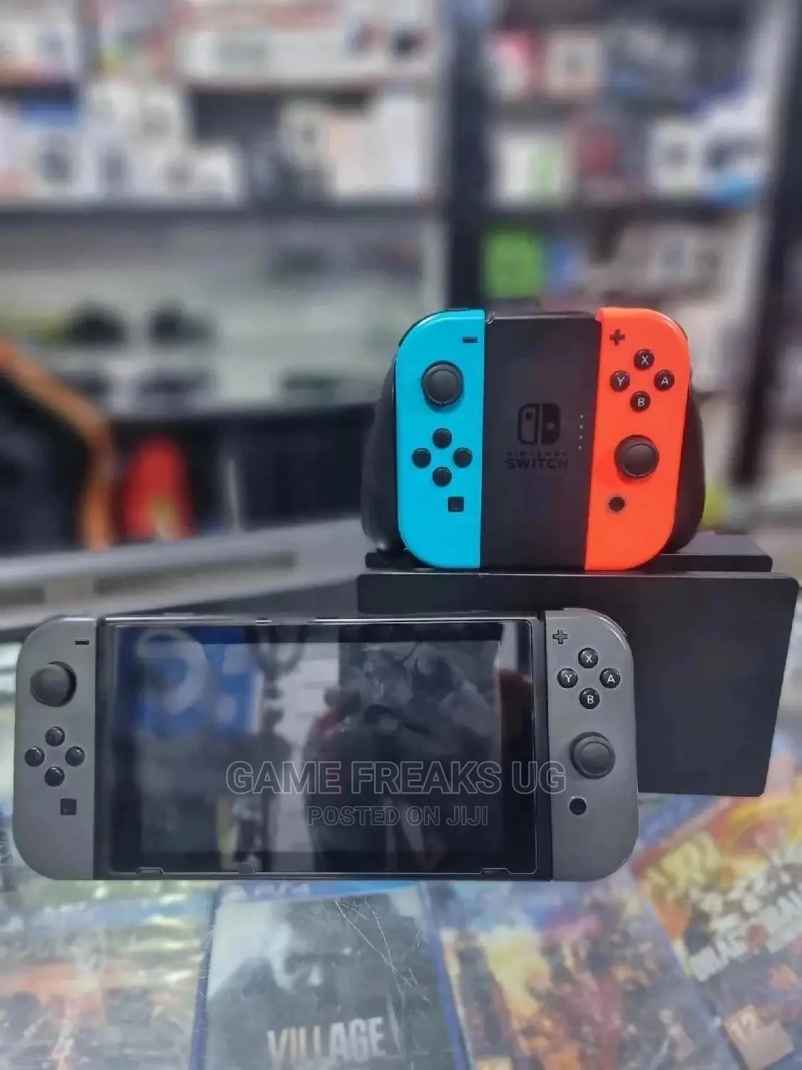 Nintendo Switch Used in Central Division Video Game Consoles, Game